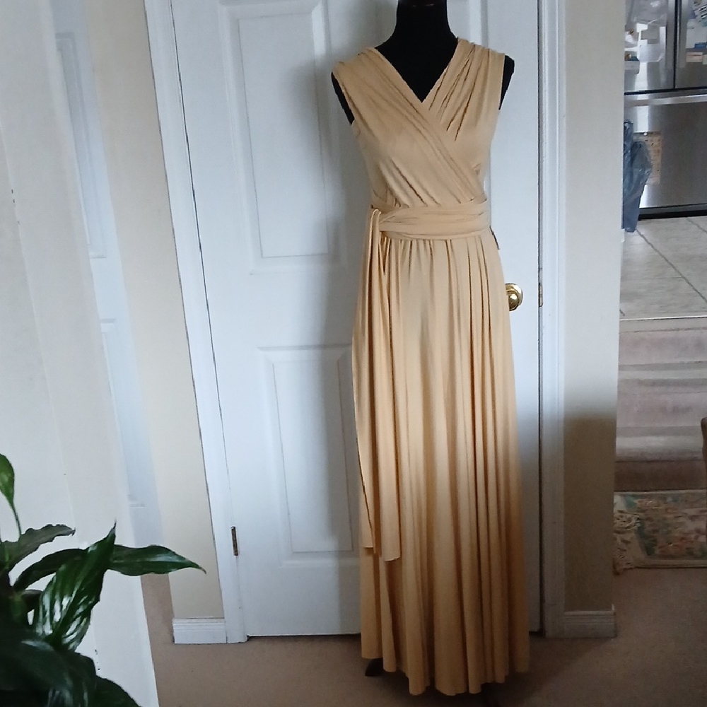 Edaydress Chic Beige Maxi Dress